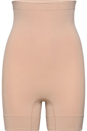 MAGIC Bodyfashion Booty Booster High Short Beige