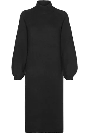 Y.A.S Balis Ls Funnel Knit Dress S. Noos