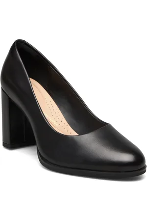 Clarks Freva85 Court Black