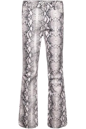 Wrangler Westward White