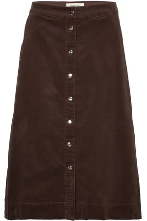 Part Two Carolivapw Sk Brown
