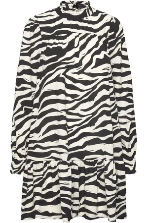VERO MODA Vmshilah Naja High Neck Dress Wvn Ga Black