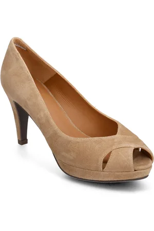 Billi Bi Pumps Beige
