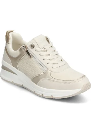 Tamaris Women Lace-Up Beige