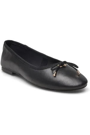 Steve Madden Blossoms Ballerina Black