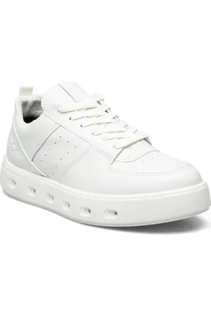Ecco Street 720 W