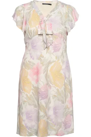 Ralph Lauren Floral Bubble Crepe Tie-Neck Dress Pink