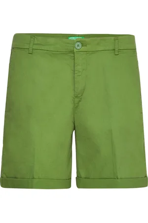 Benetton Bermuda Green