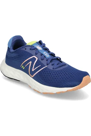 New Balance 520 V8