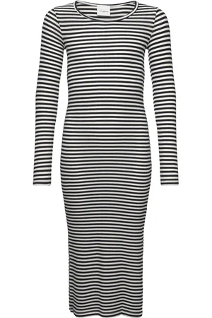 Sofie Schnoor Facitasy Dress Navy