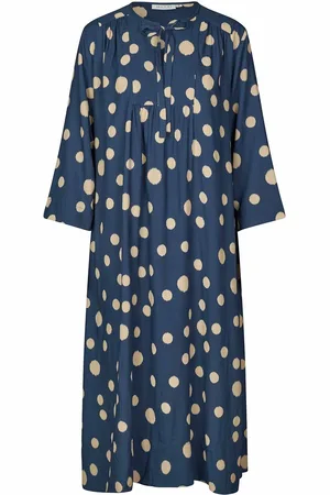 Masai Manidge Navy