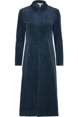Part Two Lizellpw Dr Navy