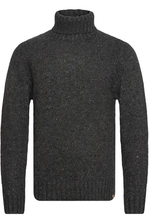 Revolution High-Neck Sweather Grey