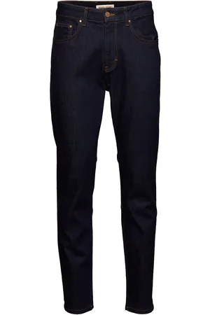 Revolution Loose-Fit Jeans