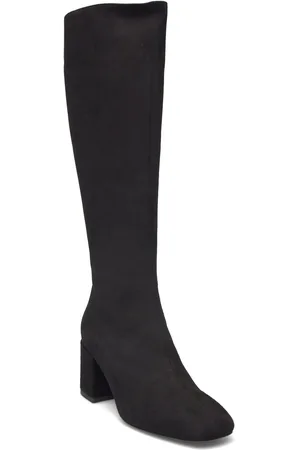 A Pair Long Boot Chuncky Elegant Black