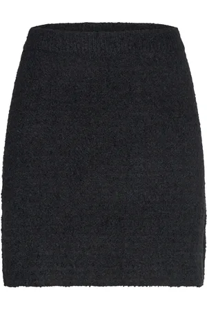 BUBBLEROOM Brielle Short Knitted Skirt