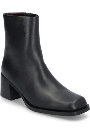 Filippa K Classic Leather Boots