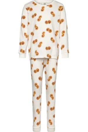 Lindex Pyjama Cinnamon Roll Cream