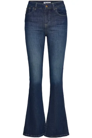 Lois Raval 16 Marco Dusk Navy