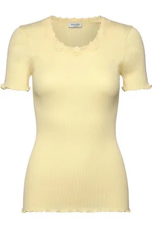 Rosemunde Rwbeatha Ss Regular O-Neck Lace T-S Yellow