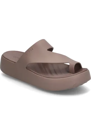 Crocs Getaway Platform Toe Loop Brown