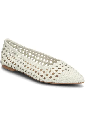 Steve Madden Saxton Ballerina White