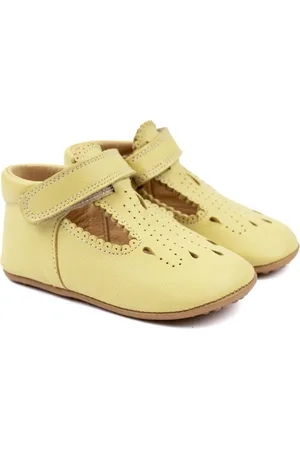 Pom Pom Beginners™ Ballerina T-Bar Yellow