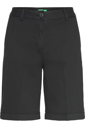 Benetton Bermuda