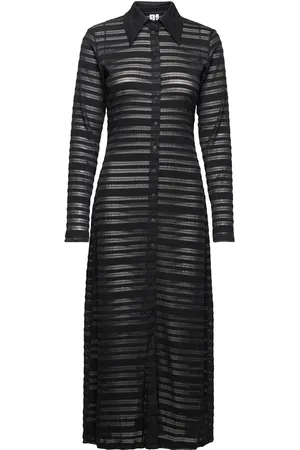 Résumé Parrisrs Dress