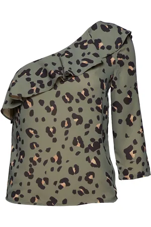 By Malina Amity Blouse Green