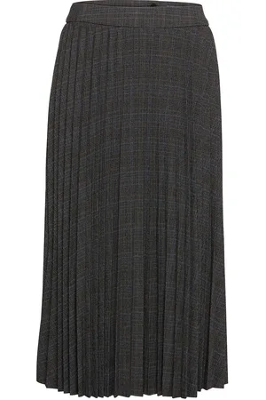 ESPRIT Made Of Recycled Material: Wintercheck Mix & Match Pleated Black