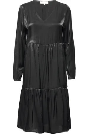 Cream Crsally Dress Black