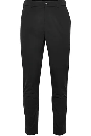 ESPRIT #Reimagineflexibility: Breathable Trousers