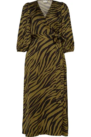 Gestuz Nadjagz Wrap Dress Bz Green