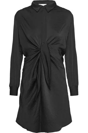 My Essential Wardrobe Hilomw Knot Dress