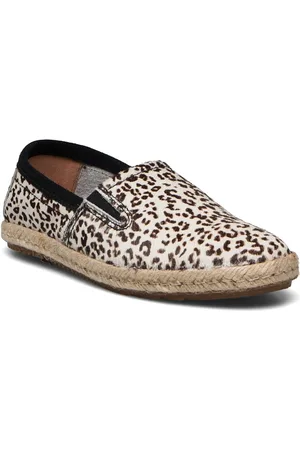 Sneaky Steve Seal W Pony Hair Sho Patterned