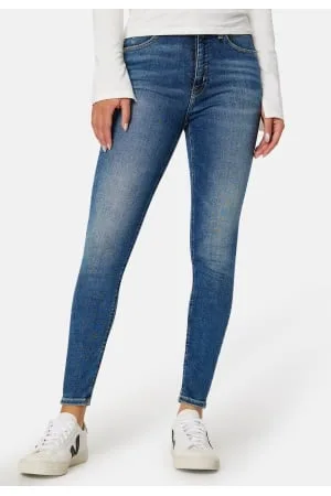 Calvin Klein High Rise Super Skinny Ankle 25