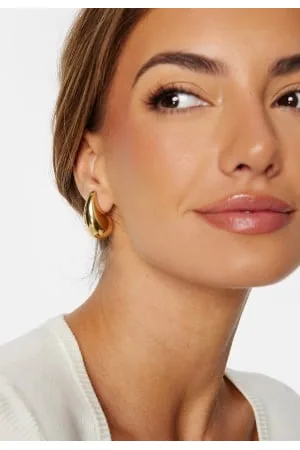 By Jolima Drop Earring One size