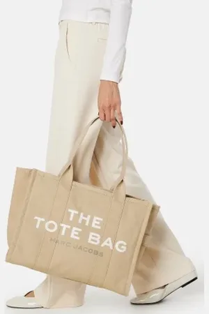 Marc Jacobs The Large Tote Beige One size