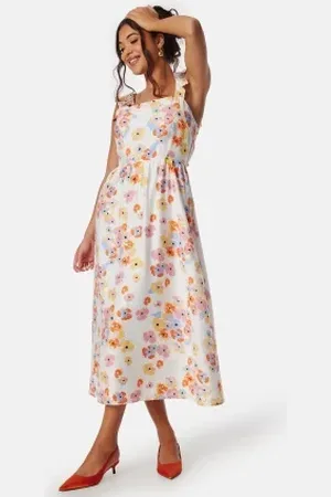 Pieces® Pckarlson SL open back tie dress L