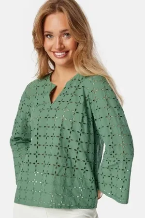 Happy Holly Noralie Broderie Anglaise Blous Green 32/34