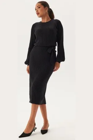 BUBBLEROOM Round Neck Rib Knitted Midi Dress M