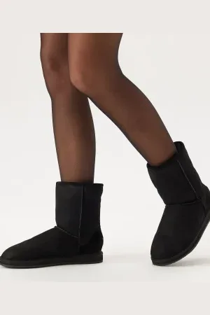 Shepherd Linda Sheepskin Boots 37