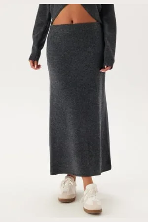 Pieces® Pcnanu Hw Long Knit Skirt Bc XS