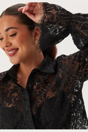 Happy Holly Buttoned Lace Shirt Black 32/34