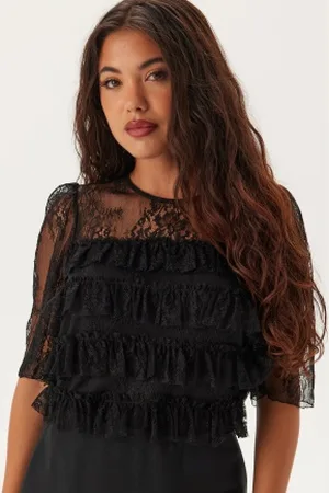 Happy Holly Frill Detail Wide Sleeve Blouse Black 40/42