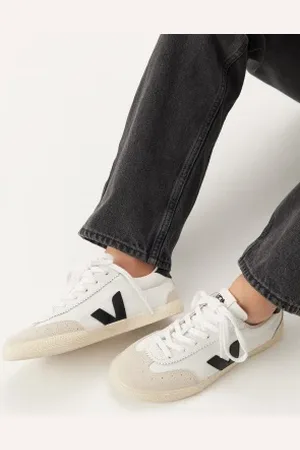 Veja Volley Sneaker 36