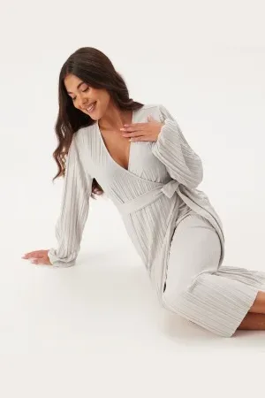 BUBBLEROOM Pleated Wrap Dress Light beige XS