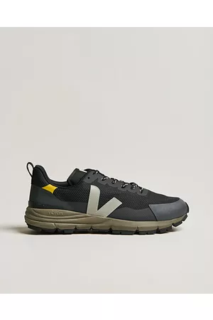 Veja Miehet Loaferit - Dekkan Vibram Running Sneaker Black/Oxford Grey Tonic