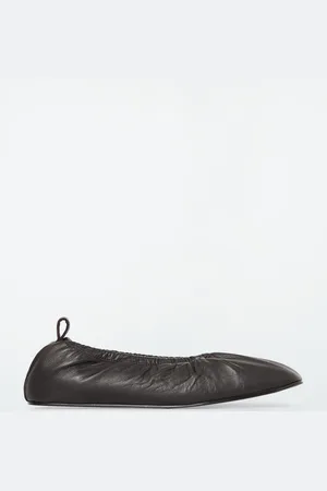 COS The Ruched Leather Ballet Flats
